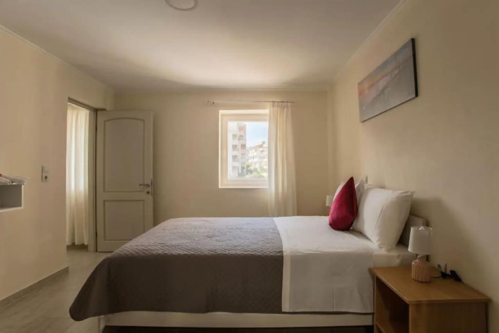 Newly Reconstructed Flat 107Sqm! Appartement Chania  Buitenkant foto