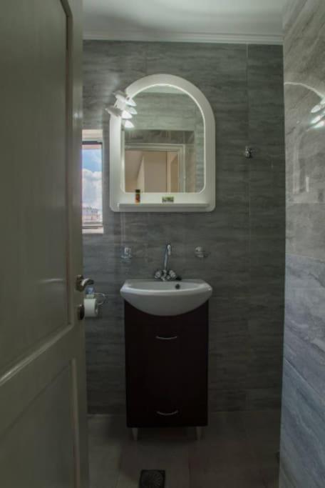 Newly Reconstructed Flat 107Sqm! Appartement Chania  Buitenkant foto